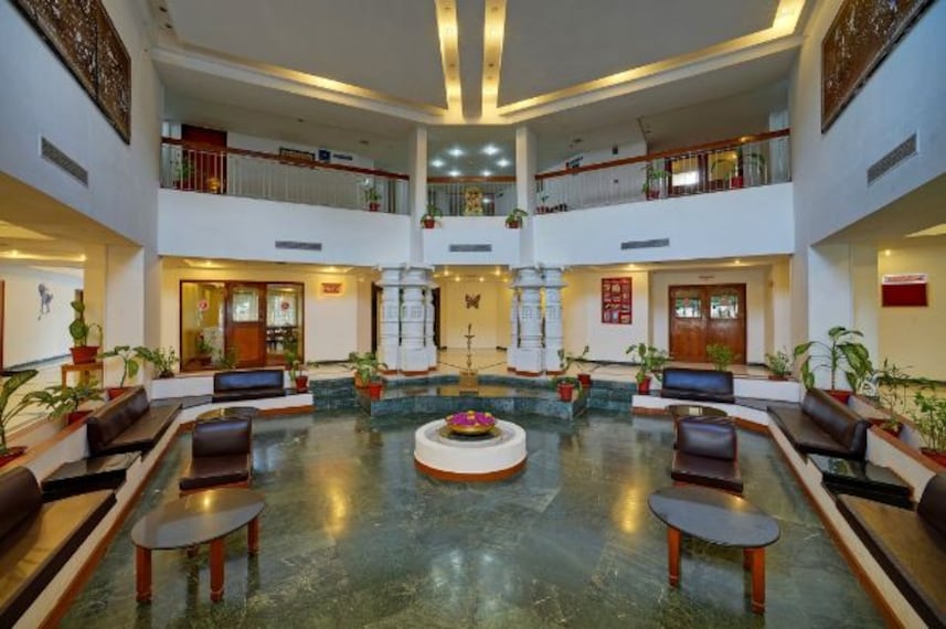 Ramee Guestline Hotel_3